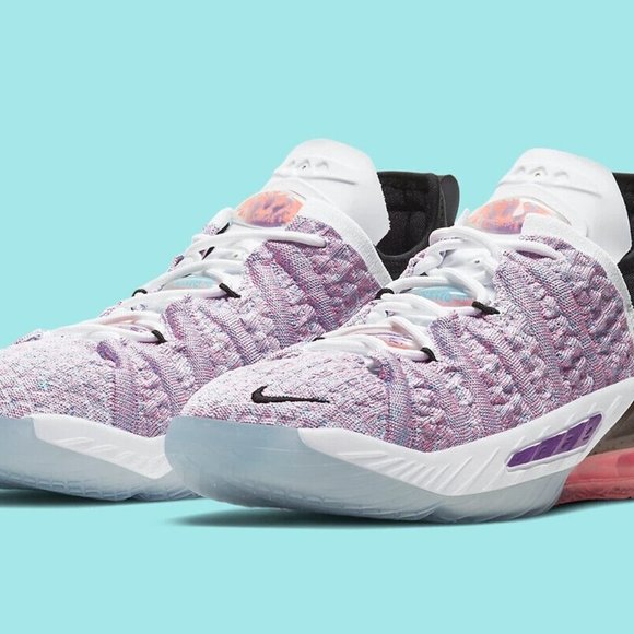 Nike LeBron XVIII 18 GS Basketball Shoes Graffiti Chlorine CW2760-900 Si… - Picture 6 of 12